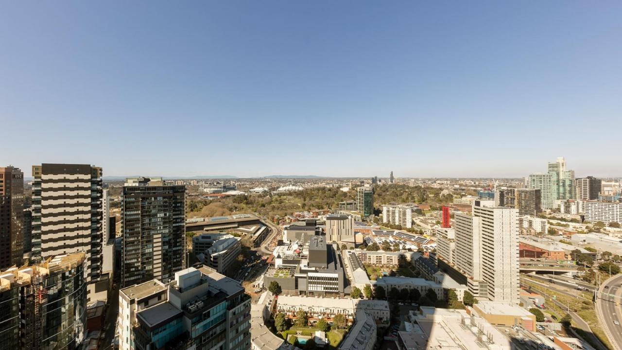 Wrap On Southbank Aparthotel Melbourne Exterior photo